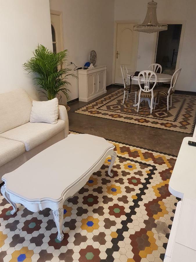 Domus Valencia Apartamentos Centro Frente A Torres De Serrano Dış mekan fotoğraf
