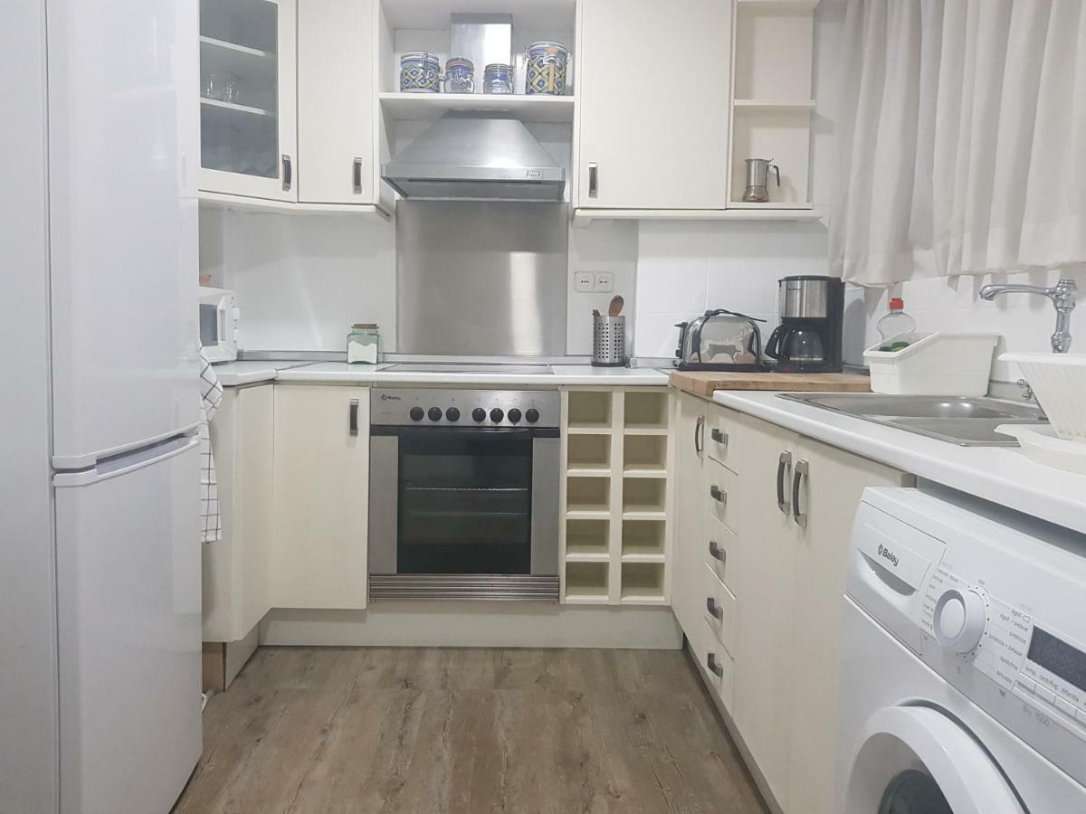 Domus Valencia Apartamentos Centro Frente A Torres De Serrano Dış mekan fotoğraf